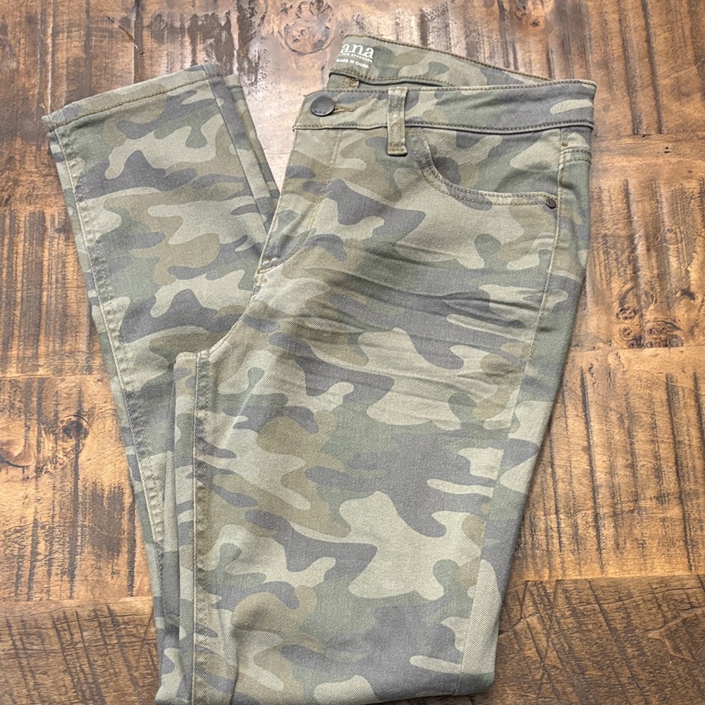 Ana Camouflage Skinny Jeans